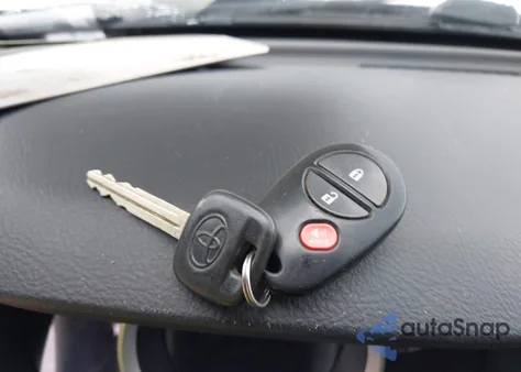 2014 Toyota Tacoma Prerunner z USA, uszkodzony, nr VIN 5TFJX4GN5EX036774